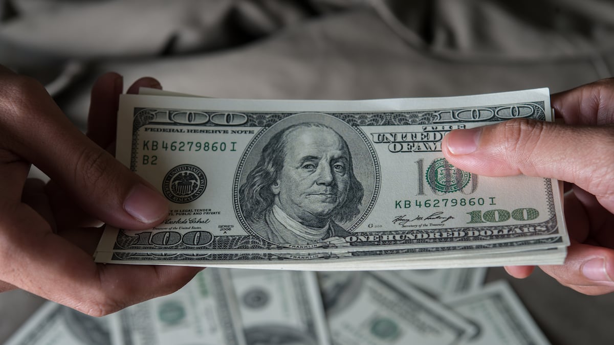 Dólar en Colombia reaccionó a la baja ante recorte de la Fed y esto se espera para el cierre de 2025