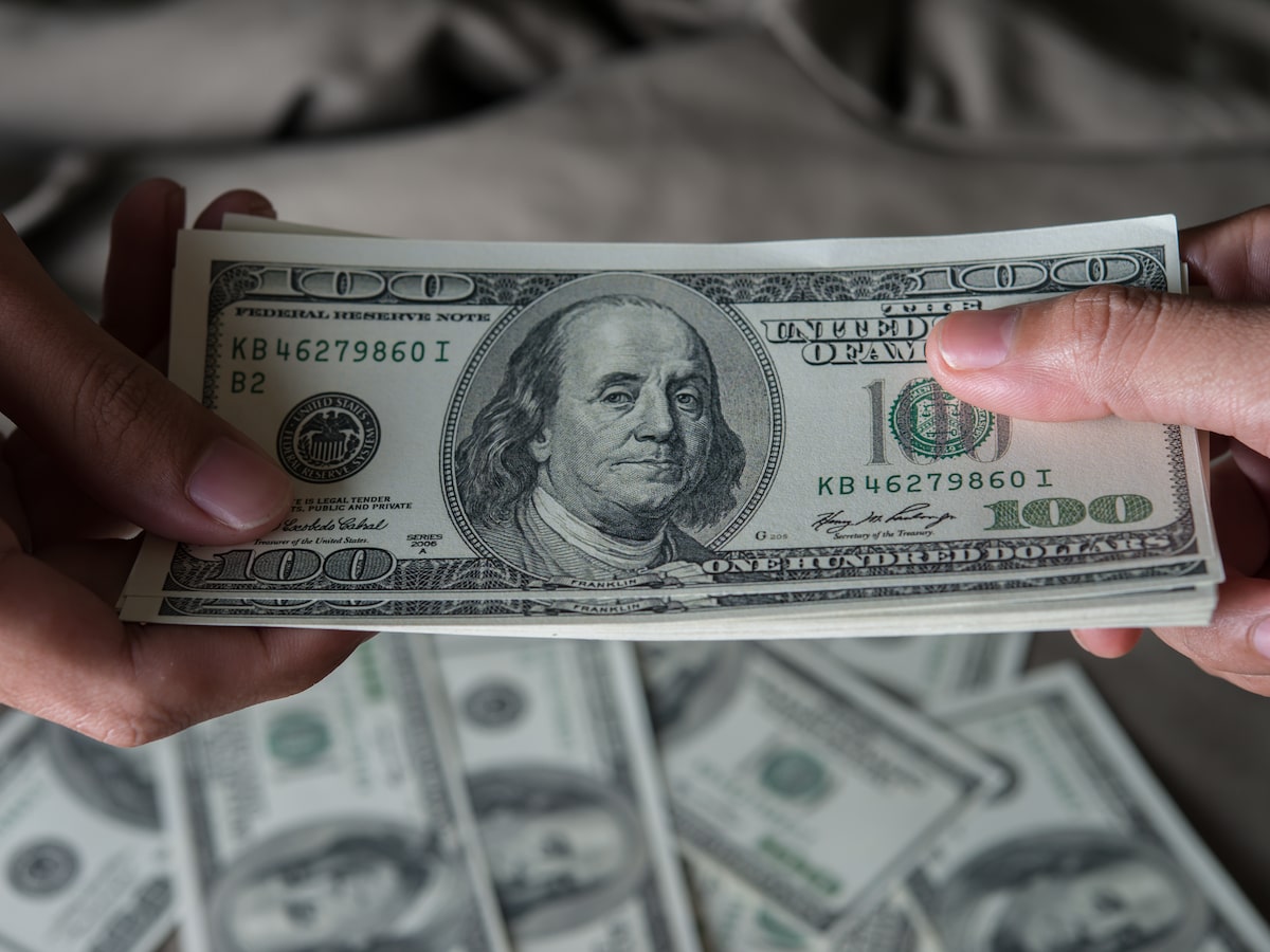 Dólar en Colombia podría caer bajo COP$3.000