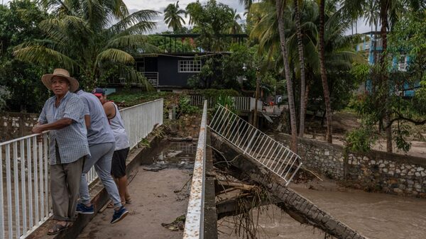 Pérdidas por huracán Otis en Acapulco ascienden a US$15.000 millones Pérdidas por huracán Otis en Acapulco ascienden a US$15.000 millones