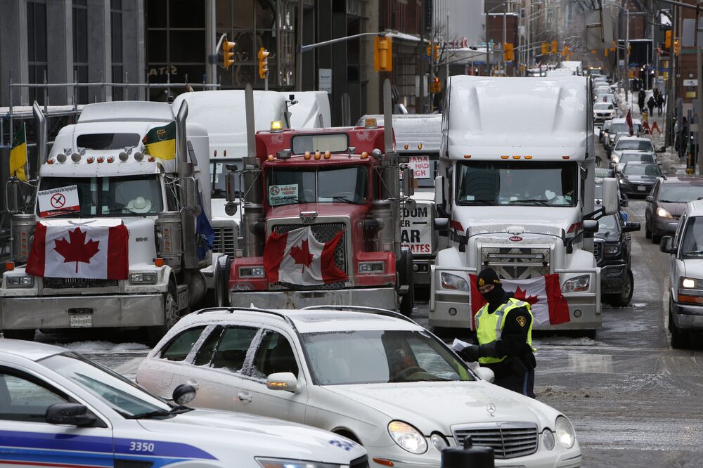 Demonstrators Protest Vaccine Mandates As Police Aim To End Downtown Occupation Demonstrators Protest Vaccine Mandates As Police Aim To End Downtown Occupation