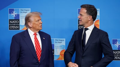 Donald Trump discutirá hoy la posible salida de EE.UU. de la OTAN Donald Trump discutirá hoy la posible salida de EE.UU. de la OTAN