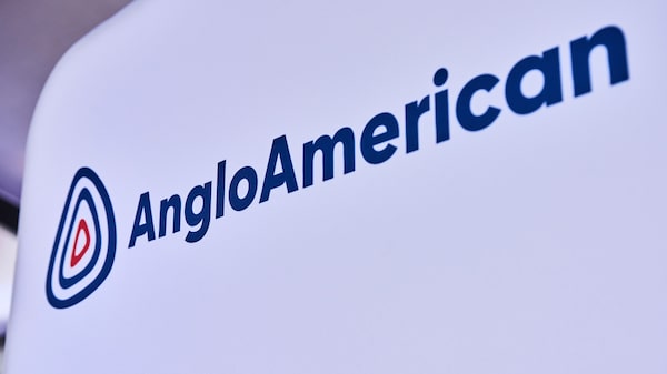 Anglo redireciona vendas de minério de ferro do Brasil para a Ásia por guerra no Irã Anglo redireciona vendas de minério de ferro do Brasil para a Ásia por guerra no Irã