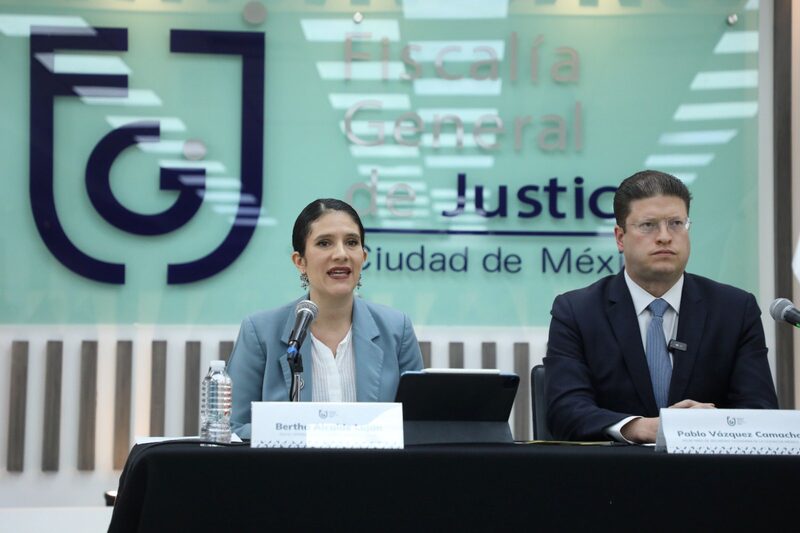 Conferencia de prensa encabezada por la fiscal general, Bertha Alcalde
y el Secretario de Seguridad Ciudadana de la Ciudad de México , Pablo Vázquez Camacho Conferencia de prensa encabezada por la fiscal general, Bertha Alcalde
y el Secretario de Seguridad Ciudadana de la Ciudad de México , Pablo Vázquez Camacho
