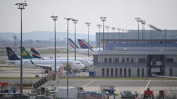 Airbus advierte a sus empleados que se preparen para riesgos geopolíticos y nuevas crisis Airbus advierte a sus empleados que se preparen para riesgos geopolíticos y nuevas crisis