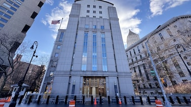 Red de ‘insider trading’ en pandemia: ex corredor acusado de lucrarse con información robada desde casa Red de ‘insider trading’ en pandemia: ex corredor acusado de lucrarse con información robada desde casa