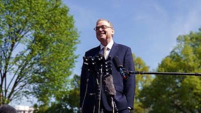 Trump expresa dudas sobre nominar a Hassett como presidente de la Fed Trump expresa dudas sobre nominar a Hassett como presidente de la Fed