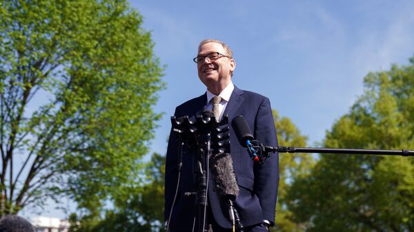 Trump expresa dudas sobre nominar a Hassett como presidente de la Fed Trump expresa dudas sobre nominar a Hassett como presidente de la Fed