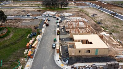 Inicios de construcción de viviendas en EE.UU. repuntan al mayor nivel en cinco meses Inicios de construcción de viviendas en EE.UU. repuntan al mayor nivel en cinco meses