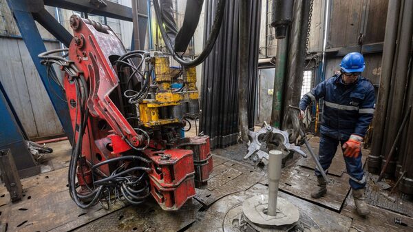 Rusia prohibiría venta de petróleo a adherentes del límite de precio Rusia prohibiría venta de petróleo a adherentes del límite de precio