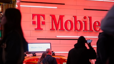 Deutsche Telekom avalia realizar M&A recorde com a T-Mobile, segundo fontes Deutsche Telekom avalia realizar M&A recorde com a T-Mobile, segundo fontes