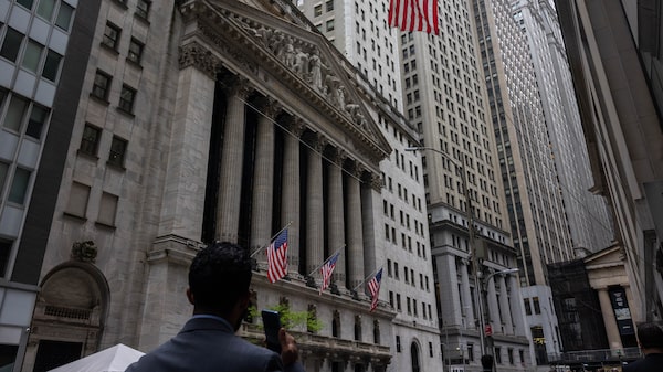 Megasalidas a bolsa de OpenAI y SpaceX podrían lastrar al mercado bursátil, dice Rob Arnott Megasalidas a bolsa de OpenAI y SpaceX podrían lastrar al mercado bursátil, dice Rob Arnott