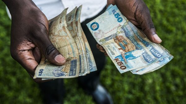 Este es el país con la segunda moneda más débil de 2023, después del peso argentino Este es el país con la segunda moneda más débil de 2023, después del peso argentino