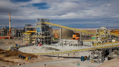 Codelco busca ahorrar US$2.000 millones con la integración de tres minas de cobre Codelco busca ahorrar US$2.000 millones con la integración de tres minas de cobre