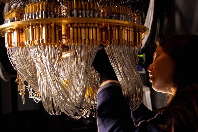 O algoritmo, projetado para testar os recursos do computador quântico, não tem aplicações úteis conhecidas O algoritmo, projetado para testar os recursos do computador quântico, não tem aplicações úteis conhecidas