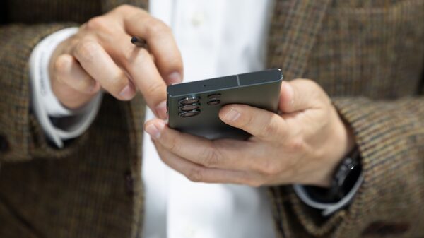 Milei toca el régimen proteccionista de Tierra del Fuego: bajan aranceles a celulares Milei toca el régimen proteccionista de Tierra del Fuego: bajan aranceles a celulares