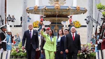 Venezuela se acerca más a EE.UU. con la llegada de misión diplomática a Washington Venezuela se acerca más a EE.UU. con la llegada de misión diplomática a Washington