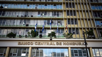 Honduras planea recorte de US$570 millones en el presupuesto antes de la visita del FMI Honduras planea recorte de US$570 millones en el presupuesto antes de la visita del FMI