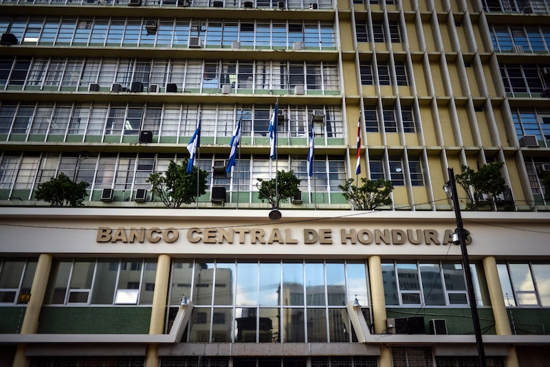 Antiguo edificio del Banco Central de Honduras, en Tegucigalpa. Antiguo edificio del Banco Central de Honduras, en Tegucigalpa.