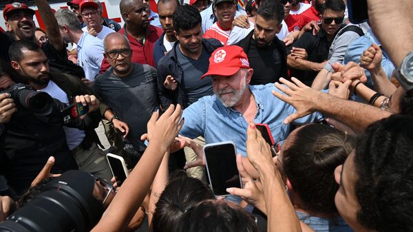 Lula Revamps His Campaign to Recover Sao Paulo Ahead of the Runoff Against Bolsonaro Lula Revamps His Campaign to Recover Sao Paulo Ahead of the Runoff Against Bolsonaro