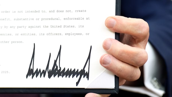 La firma de Donald Trump llegará a los billetes de EE.UU. en una medida sin precedentes La firma de Donald Trump llegará a los billetes de EE.UU. en una medida sin precedentes