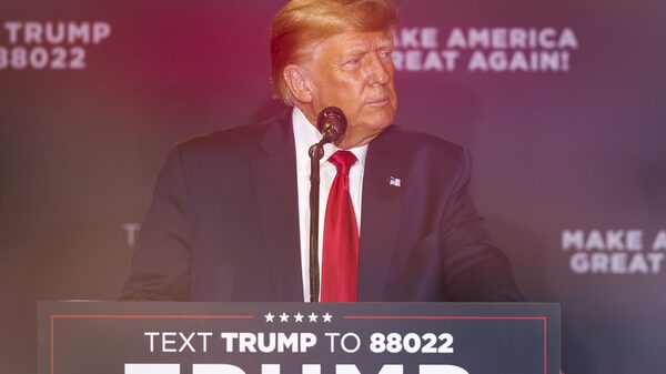 Donald Trump ha sido imputado en Florida por el caso de los documentos secretos Donald Trump ha sido imputado en Florida por el caso de los documentos secretos