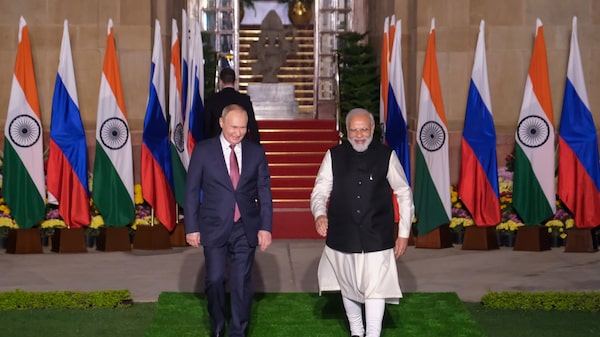 EE.UU. advierte a India sobre los costos de alinearse con Rusia EE.UU. advierte a India sobre los costos de alinearse con Rusia