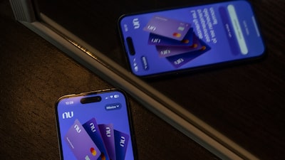 Nubank rebota en bolsa tras anunciar plan de recompra de acciones por US$1.000 millones Nubank rebota en bolsa tras anunciar plan de recompra de acciones por US$1.000 millones