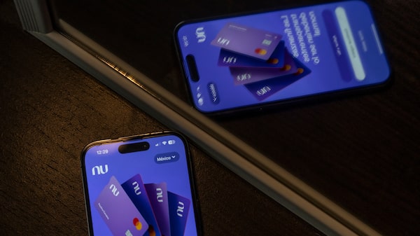 Nubank rebota en bolsa tras anunciar plan de recompra de acciones por US$1.000 millones Nubank rebota en bolsa tras anunciar plan de recompra de acciones por US$1.000 millones