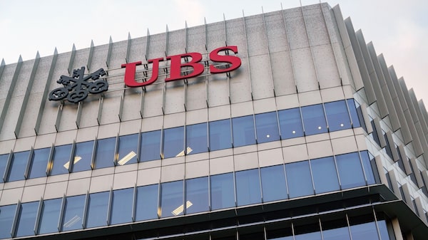 Advertencia de UBS por medidas de austeridad en Argentina: “El costo político aumenta con el tiempo” Advertencia de UBS por medidas de austeridad en Argentina: “El costo político aumenta con el tiempo”