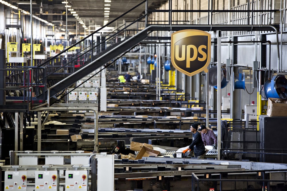 A UPS sorting hub in Hodgkins, Illinois. A UPS sorting hub in Hodgkins, Illinois.