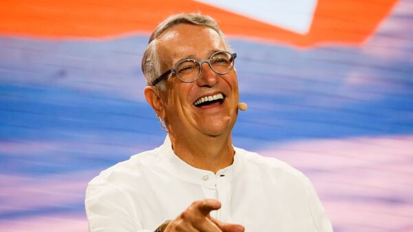 Ricardo Salinas Is an X Factor for Holders of Mexico’s Total Play Bonds Ricardo Salinas Is an X Factor for Holders of Mexico’s Total Play Bonds