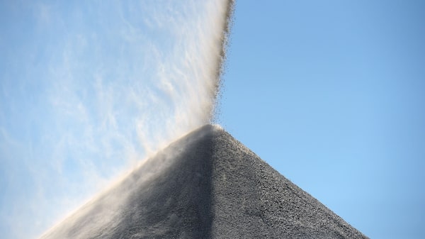 Regulador de Ontario acusa a ejecutivos de Emerita de desviar proyecto de litio en Brasil Regulador de Ontario acusa a ejecutivos de Emerita de desviar proyecto de litio en Brasil