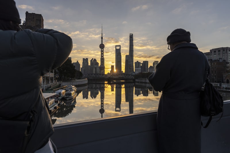 Acciones asiáticas suben previo a datos del empleo en EE.UU. y el fallo sobre aranceles Acciones asiáticas suben previo a datos del empleo en EE.UU. y el fallo sobre aranceles