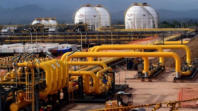 Sexta maior petroleira da Argentina avalia rota pela Bolívia para exportar gás ao Brasil Sexta maior petroleira da Argentina avalia rota pela Bolívia para exportar gás ao Brasil