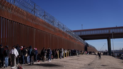 Trump planea declarar emergencia nacional en la frontera con México a su arribo a la Casa Blanca: WSJ Trump planea declarar emergencia nacional en la frontera con México a su arribo a la Casa Blanca: WSJ