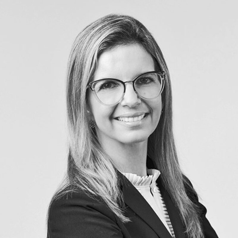 Leticia Gonçalves. Leticia Gonçalves.