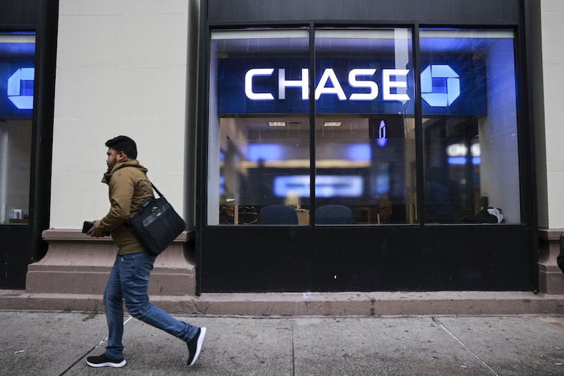 Una sucursal del banco Chase en Nueva York, EE. UU., el jueves 28 de diciembre de 2023. Una sucursal del banco Chase en Nueva York, EE. UU., el jueves 28 de diciembre de 2023.