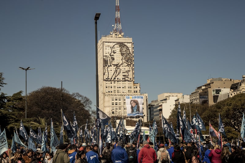 Fuente: Bloomberg Fuente: Bloomberg