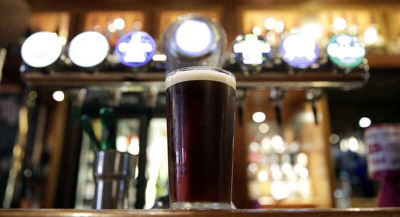 Trabalhadores da Anheuser-Busch InBev em Samlesbury também farão uma paralisação até 22 de outubro, disse o sindicato Trabalhadores da Anheuser-Busch InBev em Samlesbury também farão uma paralisação até 22 de outubro, disse o sindicato