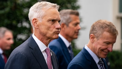 Posible fusión entre United y American Airlines no se concretó, dice el CEO Scott Kirby Posible fusión entre United y American Airlines no se concretó, dice el CEO Scott Kirby