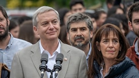 Kast se impone en Chile con promesas de seguridad y control migratorio Kast se impone en Chile con promesas de seguridad y control migratorio