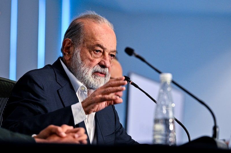 Carlos Slim Helú, presidente honorario de América Móvil y Grupo Carso, durante una conferencia de prensa el 26 de mayo de 2026 en la Ciudad de México. Carlos Slim Helú, presidente honorario de América Móvil y Grupo Carso, durante una conferencia de prensa el 26 de mayo de 2026 en la Ciudad de México.