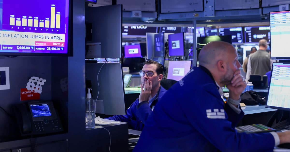 Acciones estadounidenses ganan en octubre tras avances geopolíticos