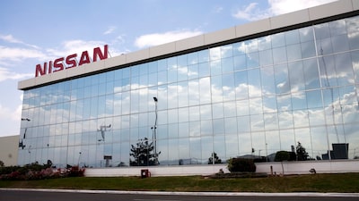 Nissan recorta costos de autos hechos en México para mitigar aranceles Nissan recorta costos de autos hechos en México para mitigar aranceles