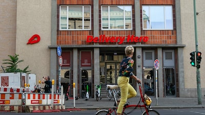 Prosus avalia vender fatia de 10% da Delivery Hero para a Aspex, dizem fontes Prosus avalia vender fatia de 10% da Delivery Hero para a Aspex, dizem fontes