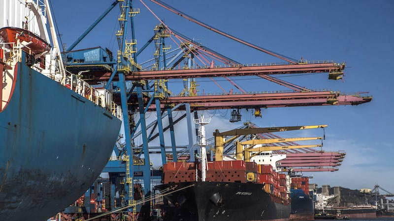 Brasil registra aumento de 12% nas exportações para os EUA, apesar de tarifas de Trump Brasil registra aumento de 12% nas exportações para os EUA, apesar de tarifas de Trump