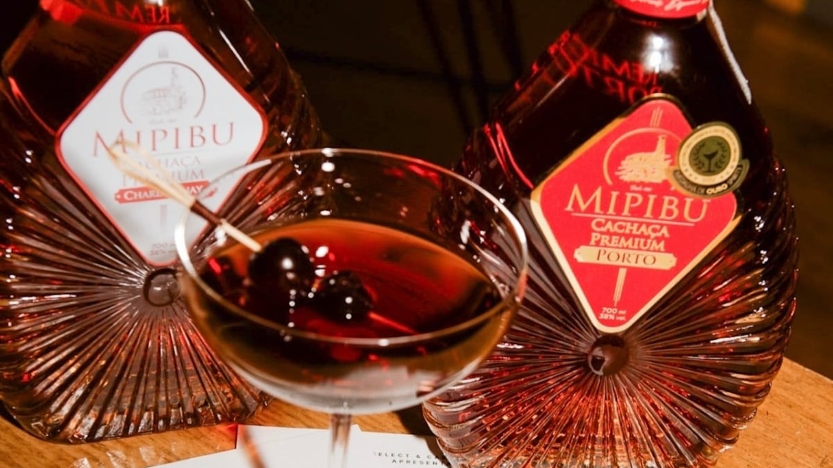 Mundo descobre a cachaça. Desafio é levar pequenos produtores a bares e hotéis