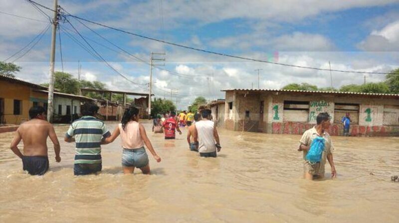Fenómeno El Niño en Perú Fenómeno El Niño en Perú