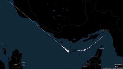 Un superpetrolero con petróleo iraní sancionado por EE.UU. intentaba transitar por Ormuz Un superpetrolero con petróleo iraní sancionado por EE.UU. intentaba transitar por Ormuz