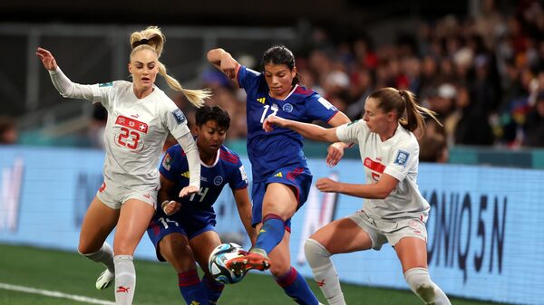 Las mujeres futbolistas están luchando por los trabajadores de todo el mundo Las mujeres futbolistas están luchando por los trabajadores de todo el mundo